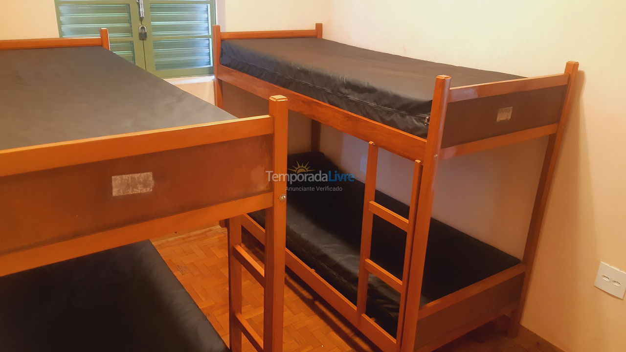 Granja para alquiler de vacaciones em Rio Claro (Alto do Santana)