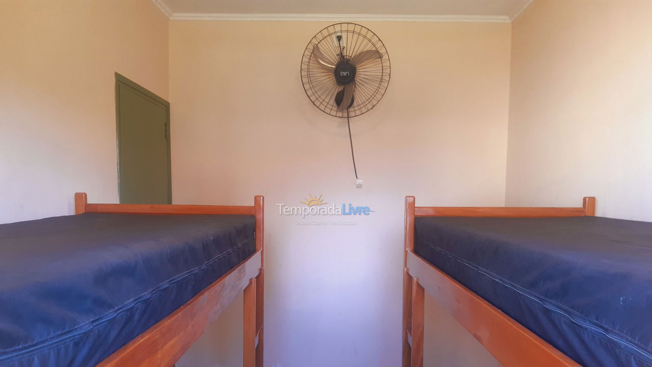 Granja para alquiler de vacaciones em Rio Claro (Alto do Santana)