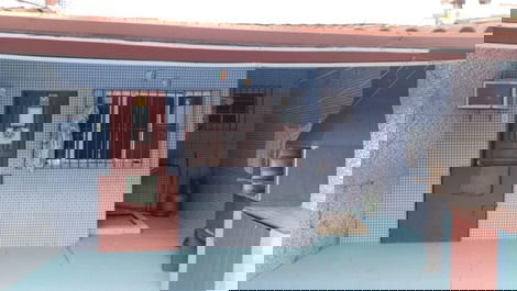 Casa com 2 quartos para alugar por temporada em Maresias.