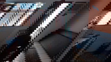 Casa com 2 quartos para alugar por temporada em Maresias.