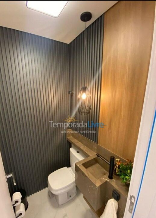 Apartment for vacation rental in Bombinhas (Praia de Bombas)