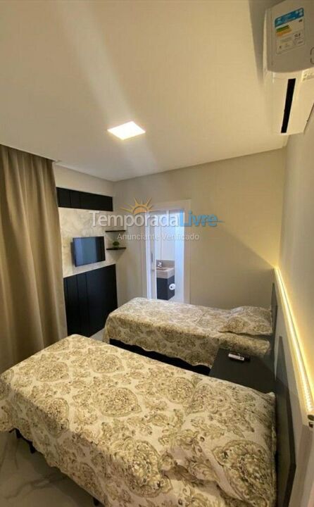 Apartment for vacation rental in Bombinhas (Praia de Bombas)