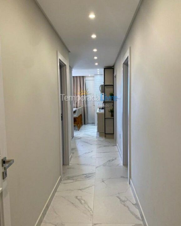Apartment for vacation rental in Bombinhas (Praia de Bombas)