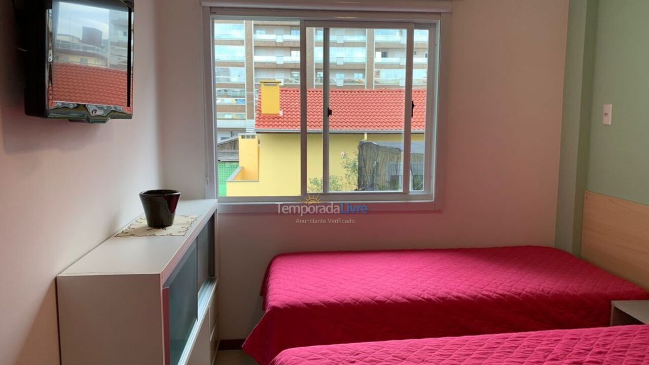 Apartment for vacation rental in Bombinhas (Praia de Bombas)