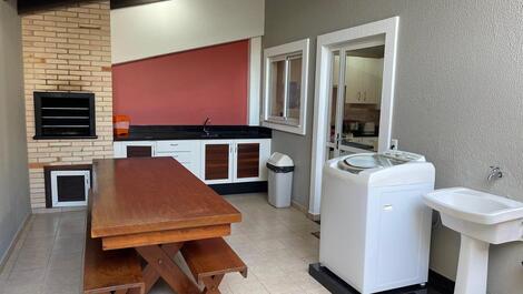 House for rent in Bombinhas - Praia de Bombas