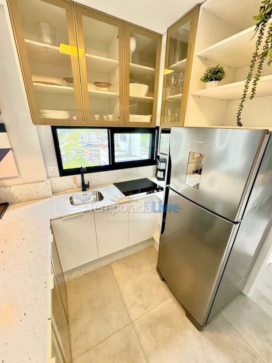 Apartment for vacation rental in Itapema (Centro)