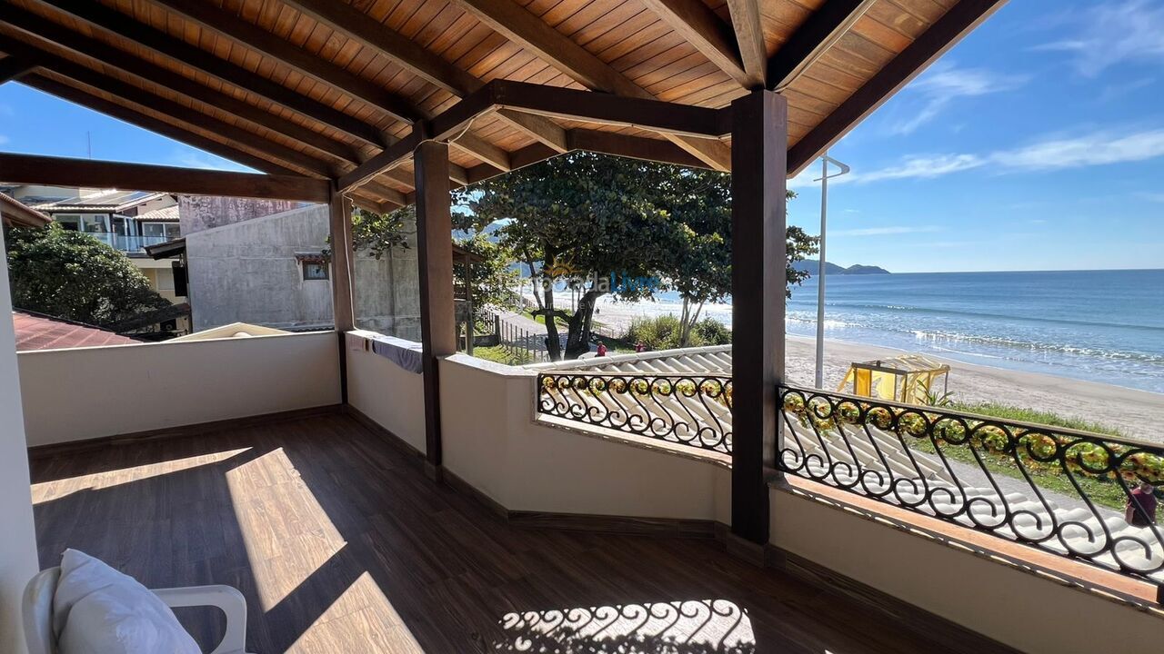 House for vacation rental in Bombinhas (Praia de Bombas)