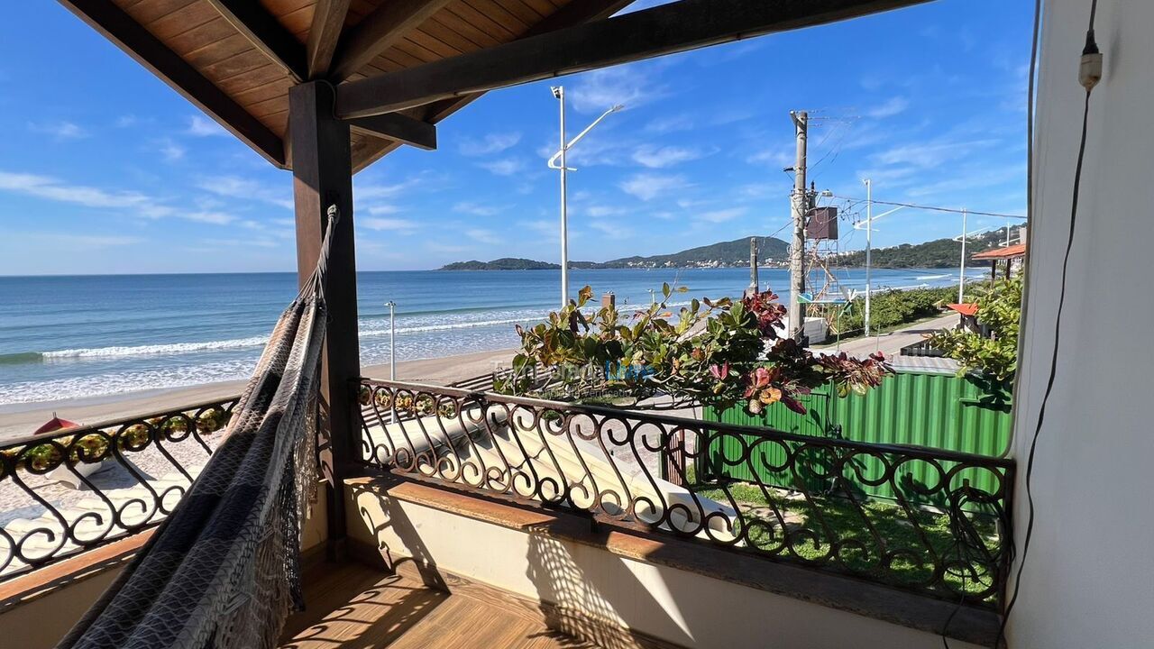 House for vacation rental in Bombinhas (Praia de Bombas)