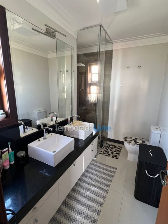 House for vacation rental in Bombinhas (Praia de Bombas)