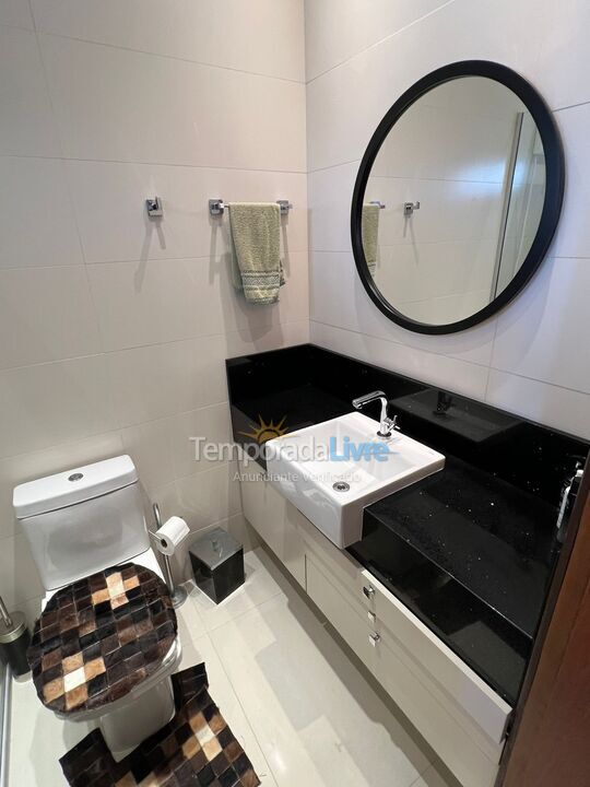 House for vacation rental in Bombinhas (Praia de Bombas)