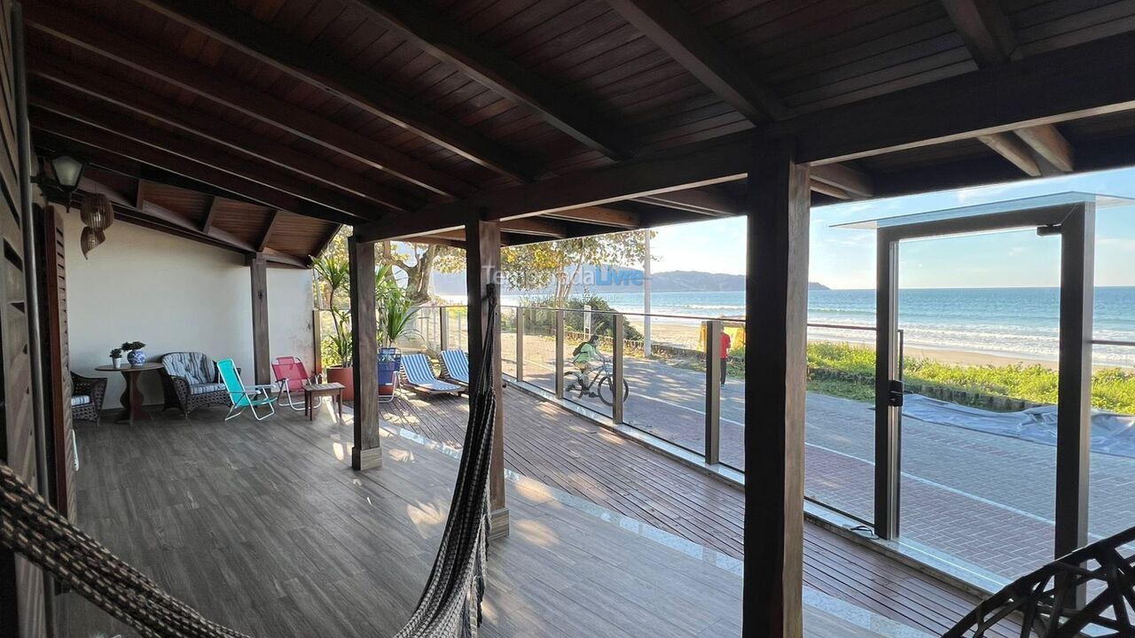 House for vacation rental in Bombinhas (Praia de Bombas)