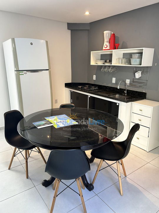Apartamento para aluguel de temporada em Bombinhas (Canto Grande)