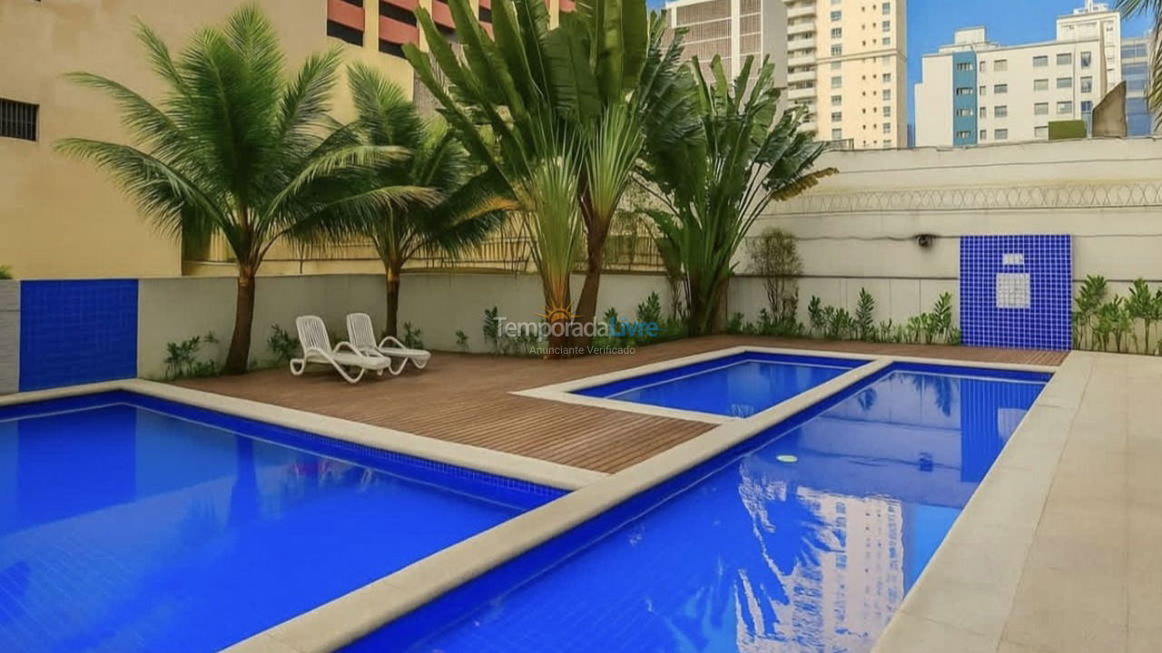 Apartamento para aluguel de temporada em Guarujá (Pitangueiras)