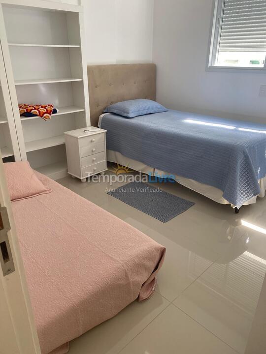 Casa para aluguel de temporada em Florianopolis (Praia dos Ingleses)