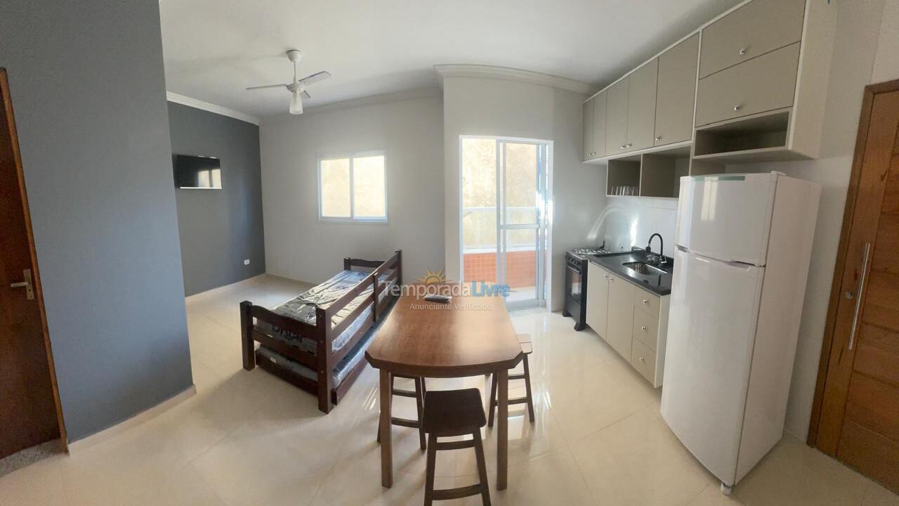 Apartamento para aluguel de temporada em Ubatuba (Centro)