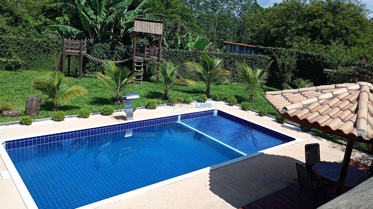 Ranch for vacation rental in Igaratá (Condomínio Pedra Bonita)