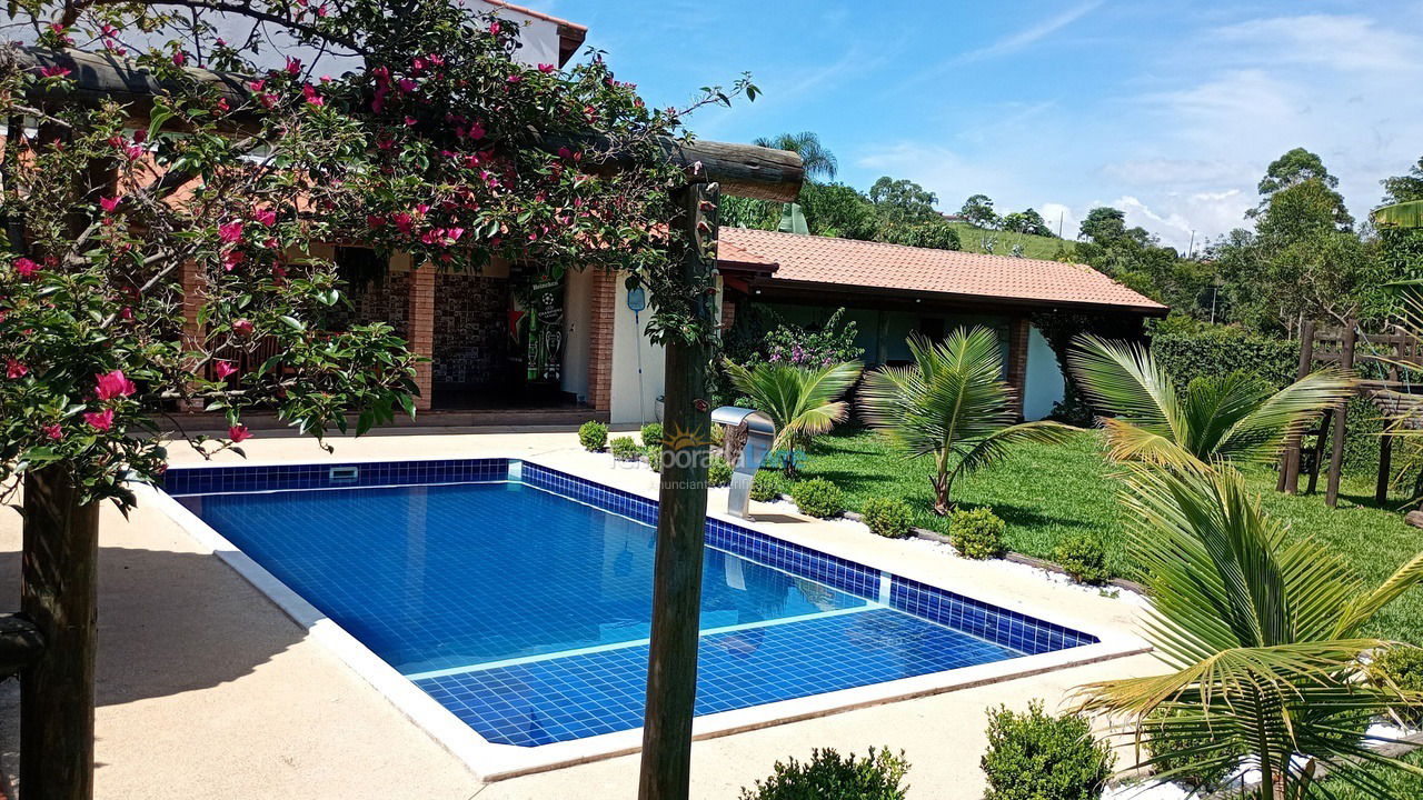 Ranch for vacation rental in Igaratá (Condomínio Pedra Bonita)
