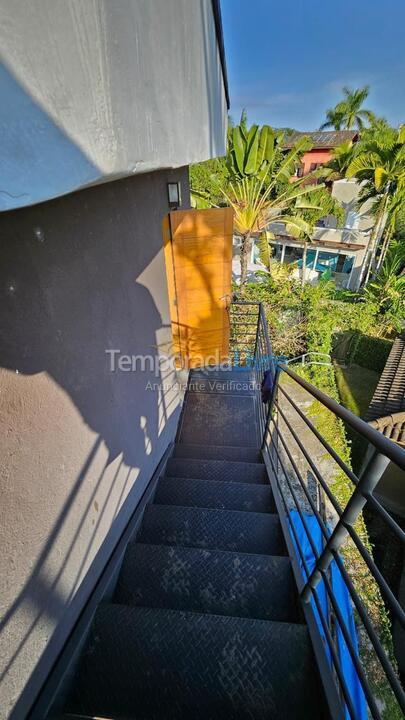 Casa para alquiler de vacaciones em São Sebastião (Boiçucanga)