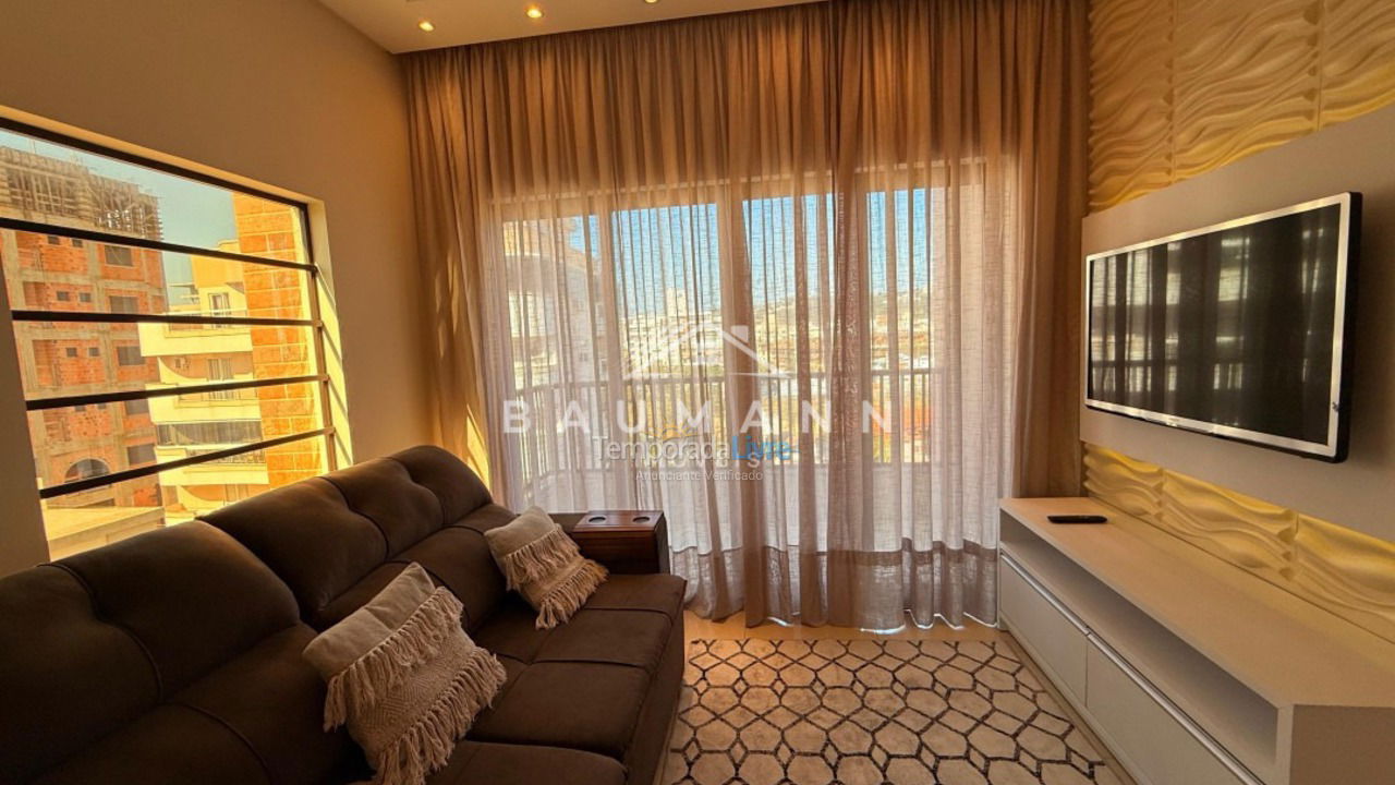 Apartamento para aluguel de temporada em Bombinhas (Praia de Bombas)