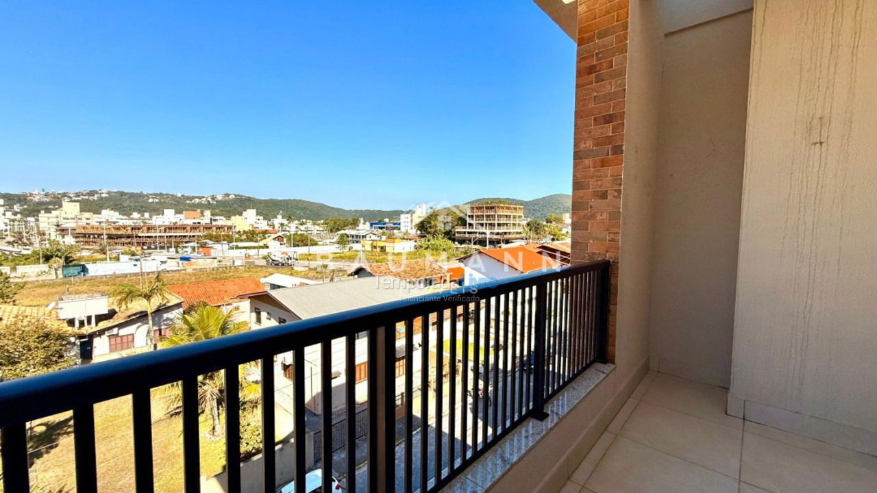 Apartamento para aluguel de temporada em Bombinhas (Praia de Bombas)
