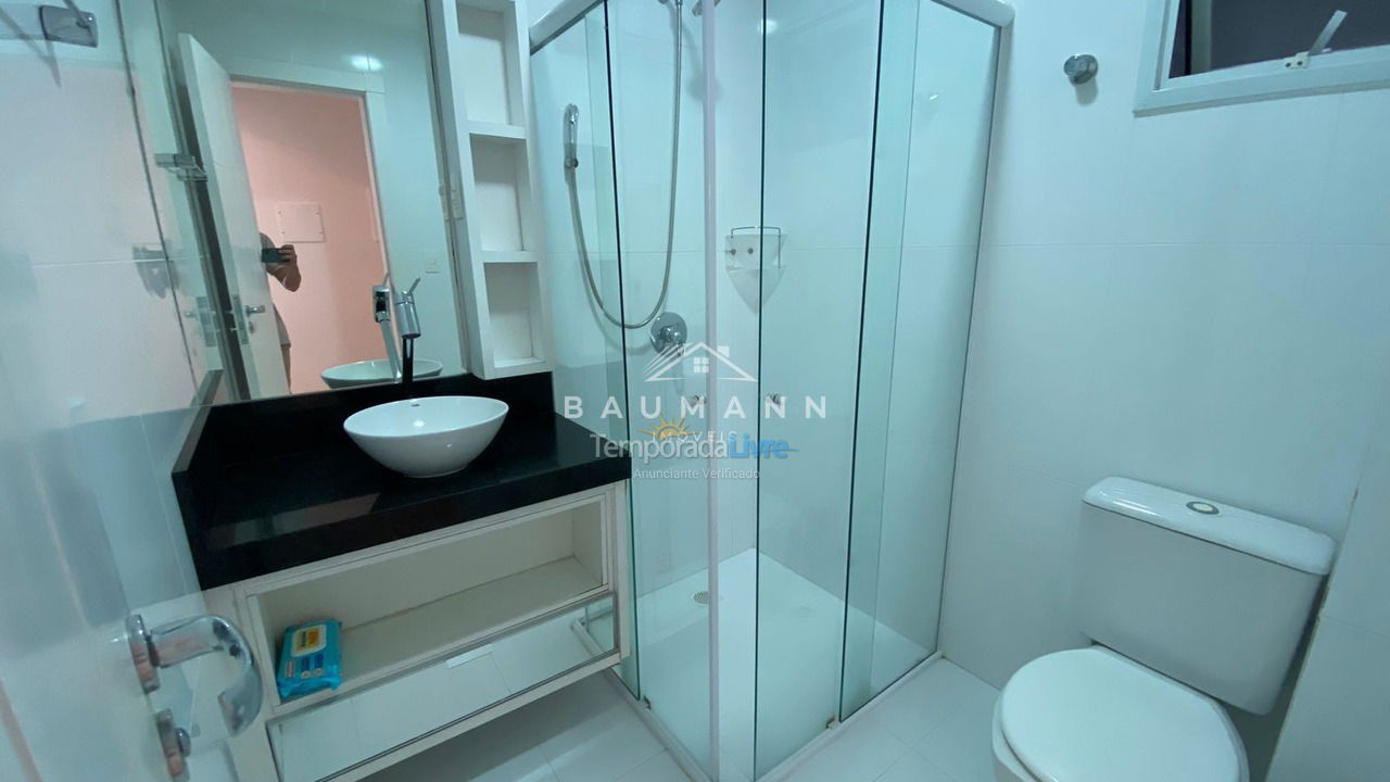Apartment for vacation rental in Bombinhas (Praia de Bombas)