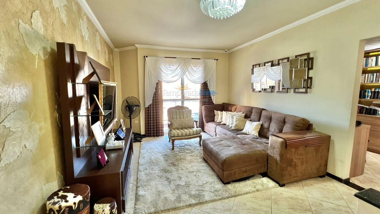 House for vacation rental in Camboriú (Centro)