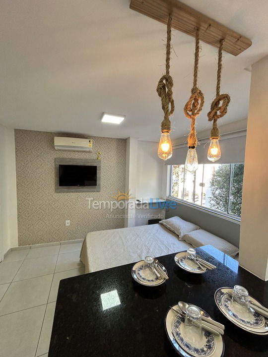 Apartamento para aluguel de temporada em Bombinhas (Canto Grande)