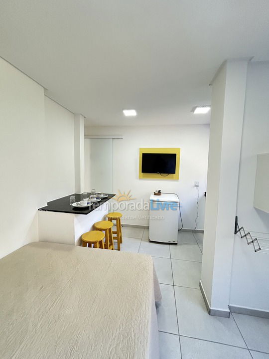 Apartamento para aluguel de temporada em Bombinhas (Canto Grande)