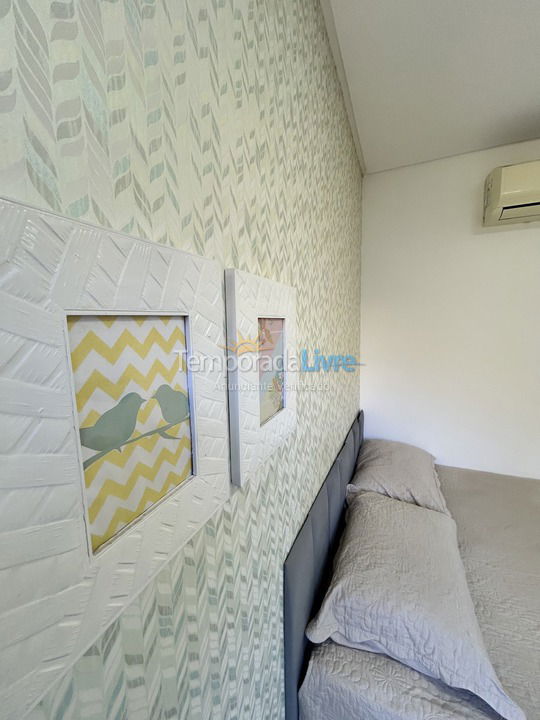 Apartamento para aluguel de temporada em Bombinhas (Canto Grande)