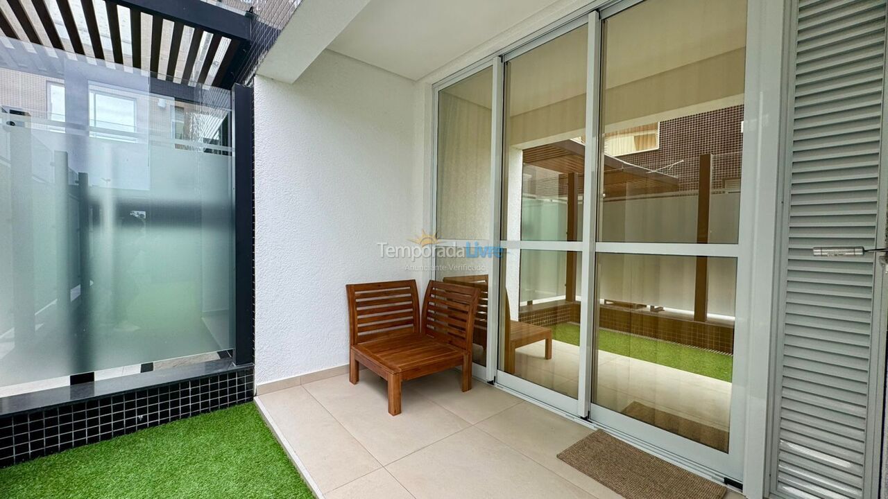 Apartamento para aluguel de temporada em Florianopolis (Praia dos Ingleses)