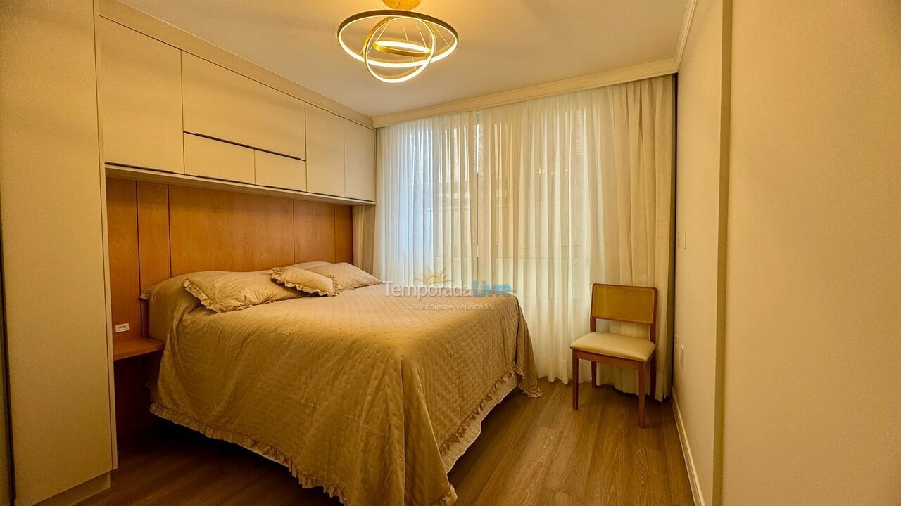 Apartamento para aluguel de temporada em Florianopolis (Praia dos Ingleses)