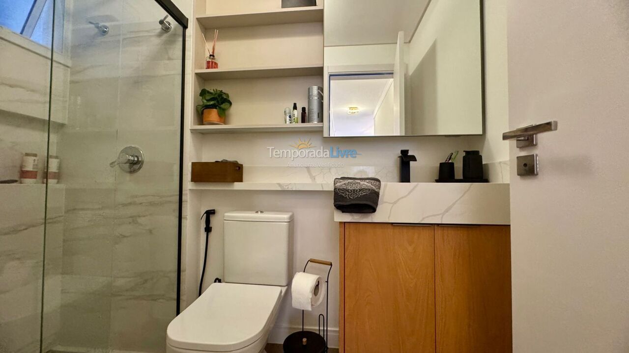 Apartamento para aluguel de temporada em Florianopolis (Praia dos Ingleses)