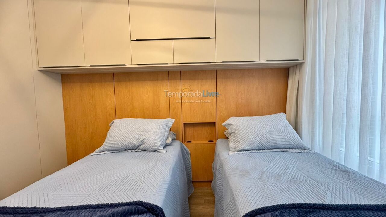 Apartamento para aluguel de temporada em Florianopolis (Praia dos Ingleses)