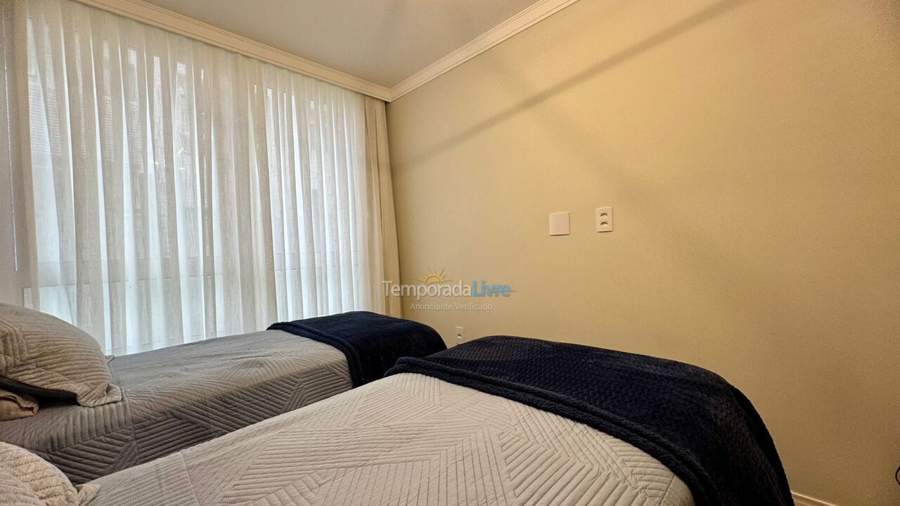 Apartamento para aluguel de temporada em Florianopolis (Praia dos Ingleses)