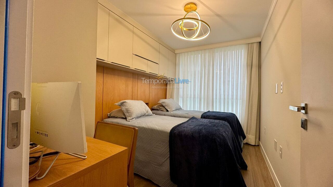 Apartamento para aluguel de temporada em Florianopolis (Praia dos Ingleses)