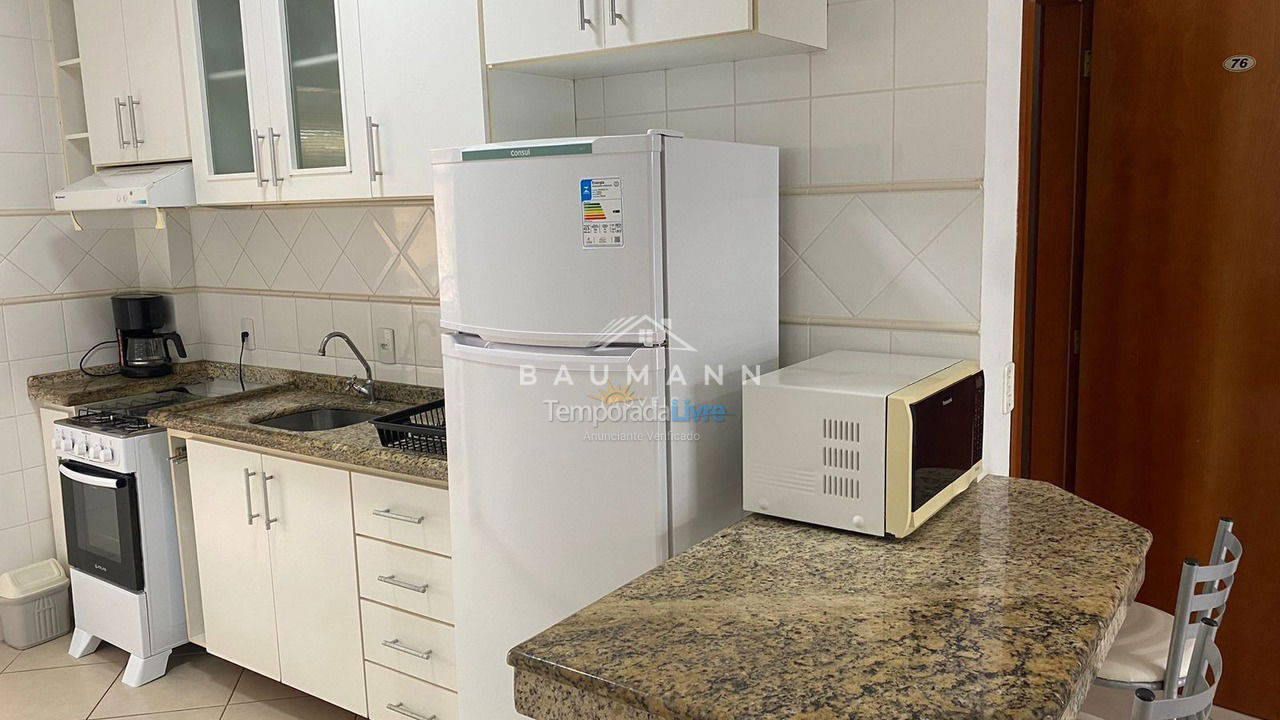 Apartment for vacation rental in Bombinhas (Praia de Bombas)