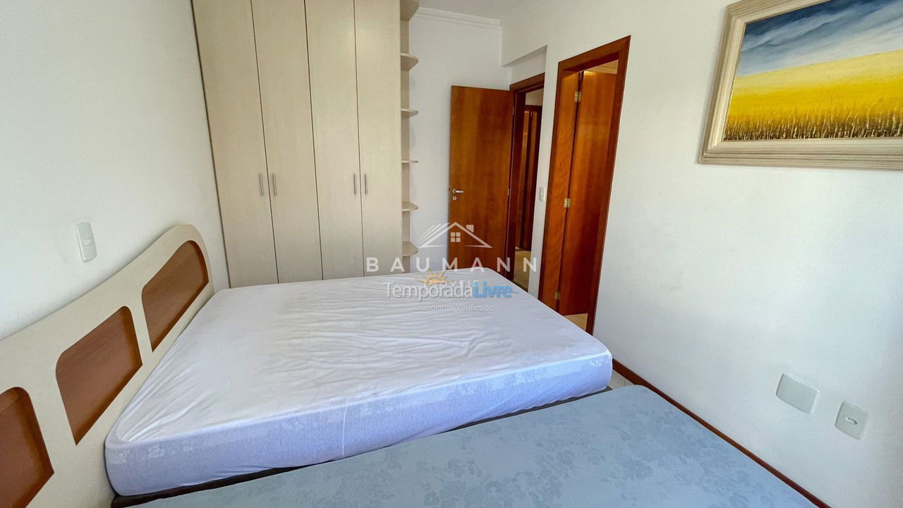 Apartment for vacation rental in Bombinhas (Praia de Bombas)