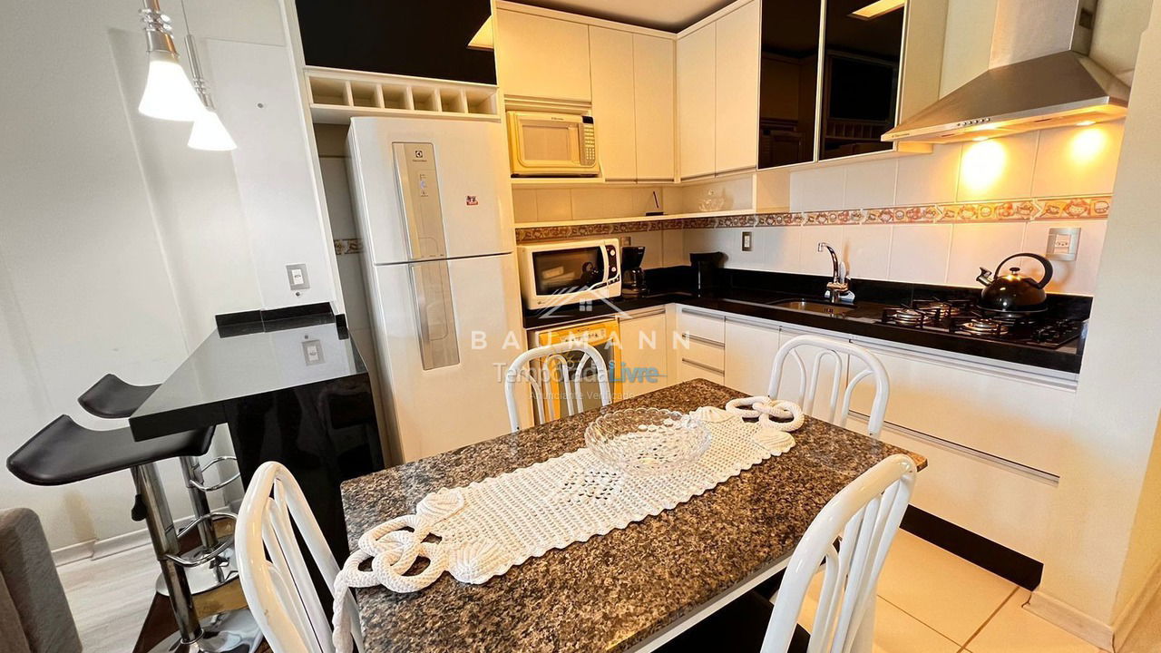 Apartamento para aluguel de temporada em Bombinhas (Praia de Bombas)