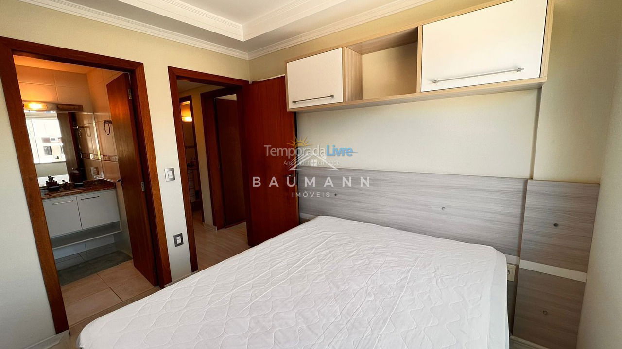 Apartamento para aluguel de temporada em Bombinhas (Praia de Bombas)