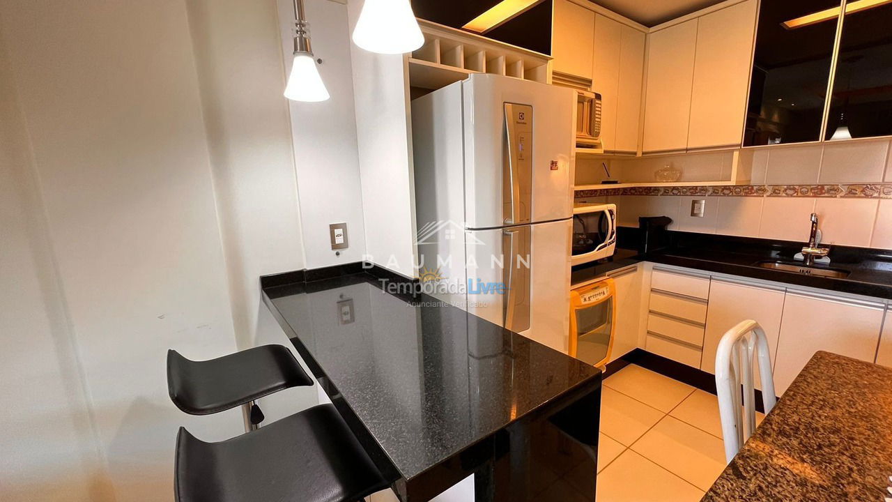 Apartamento para aluguel de temporada em Bombinhas (Praia de Bombas)