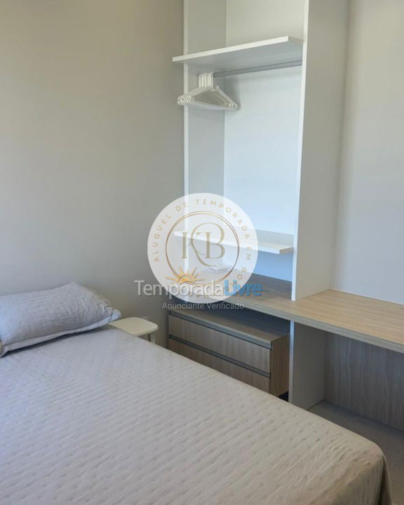 Apartamento para aluguel de temporada em Bombinhas (Canto Grande)