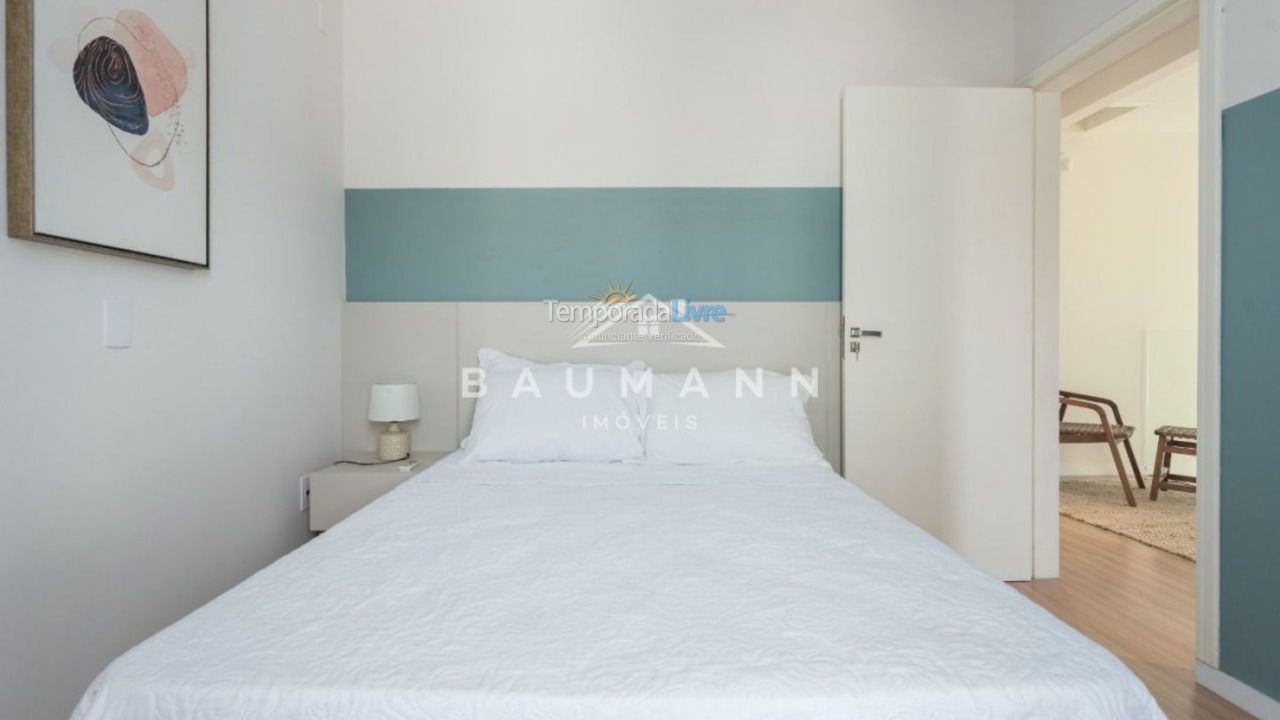 Apartamento para aluguel de temporada em Bombinhas (Praia de Bombas)
