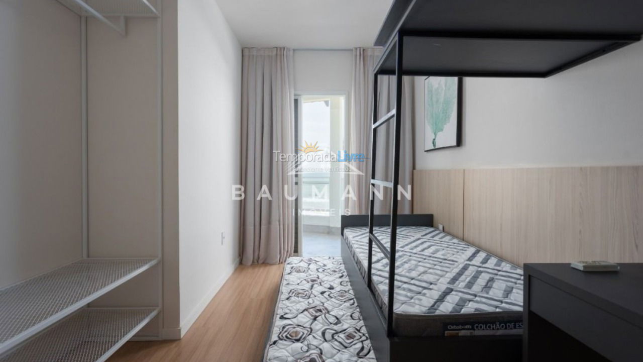 Apartamento para aluguel de temporada em Bombinhas (Praia de Bombas)