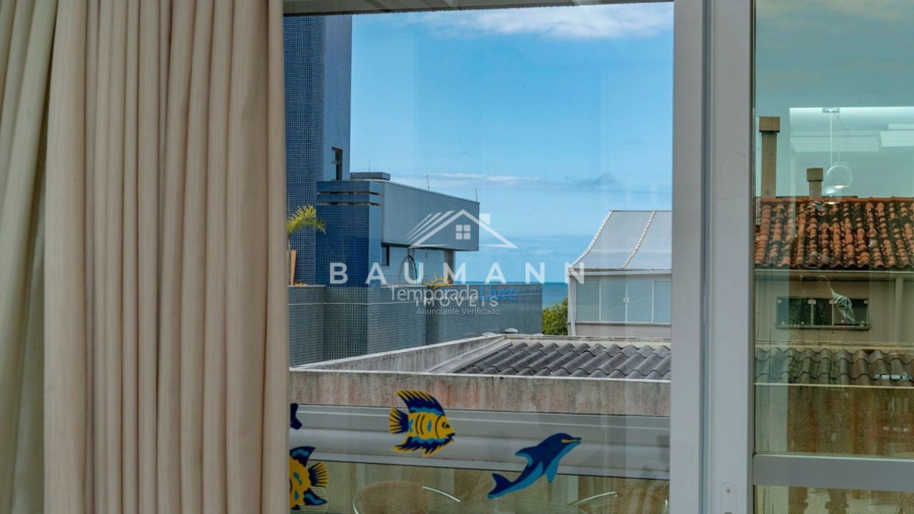 Apartamento para aluguel de temporada em Bombinhas (Praia de Bombas)