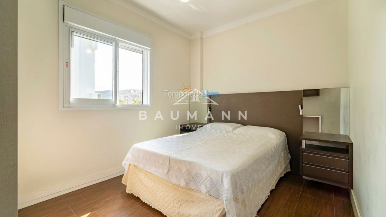 Apartamento para aluguel de temporada em Bombinhas (Praia de Bombas)