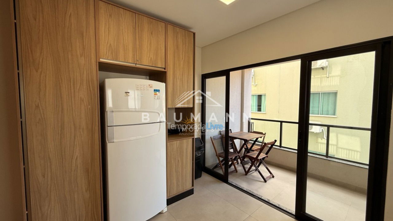Apartamento para aluguel de temporada em Bombinhas (Praia de Bombas)