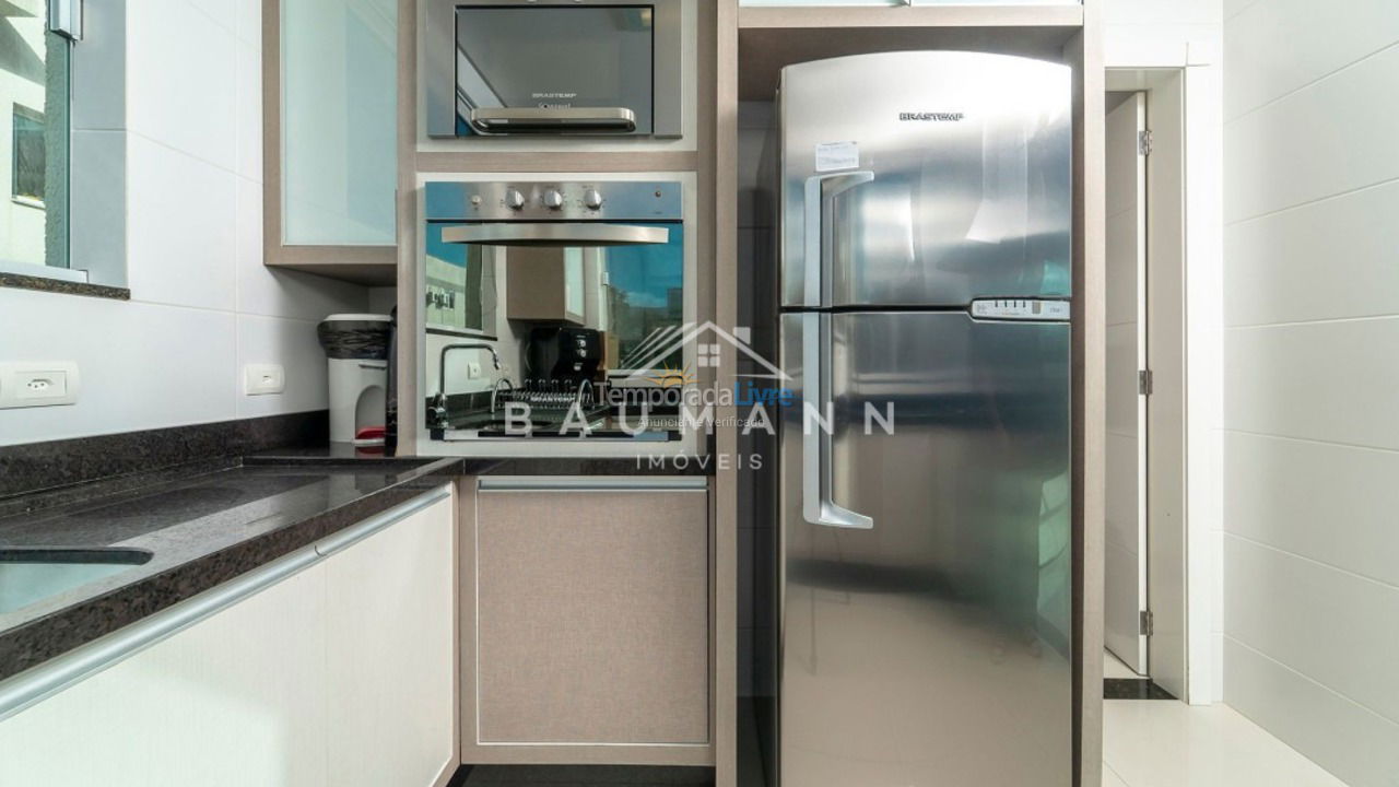 Apartment for vacation rental in Bombinhas (Praia de Bombas)