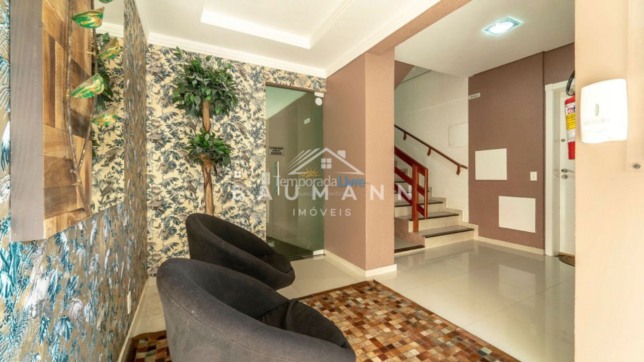 Apartment for vacation rental in Bombinhas (Praia de Bombas)