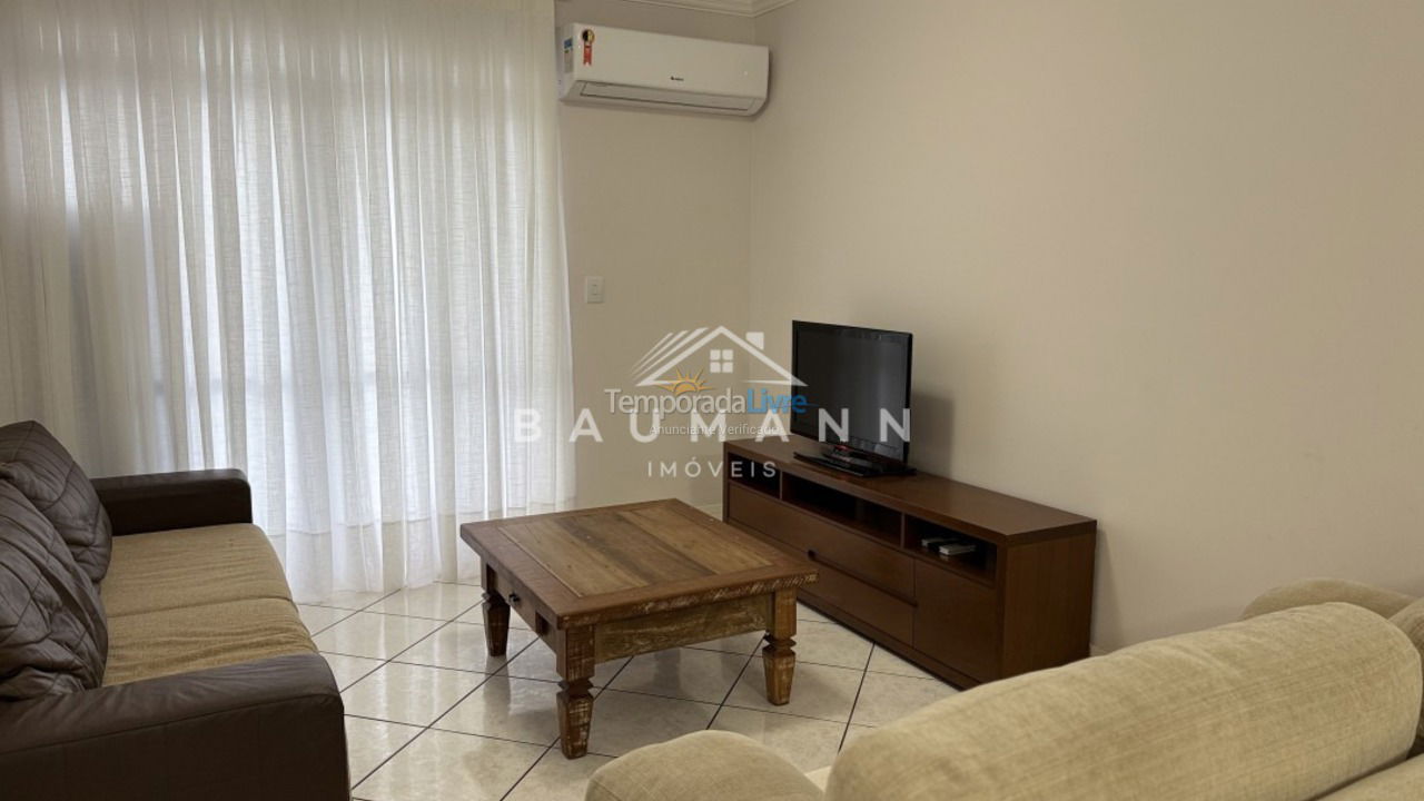 Apartamento para aluguel de temporada em Bombinhas (Praia de Bombas)