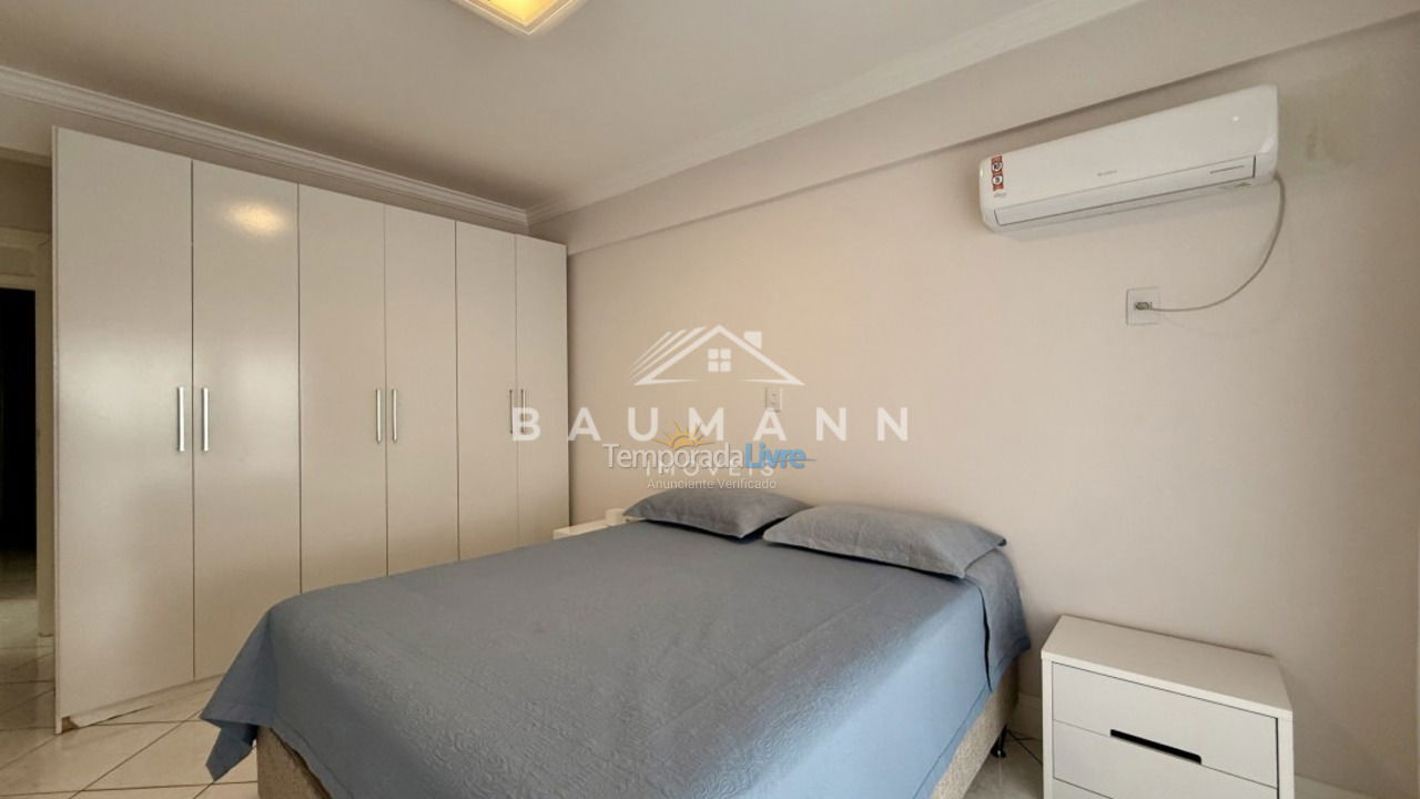 Apartamento para aluguel de temporada em Bombinhas (Praia de Bombas)